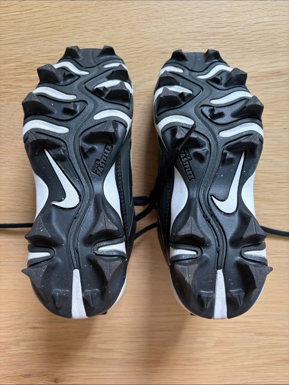 Nike Alpha Menace 4 Shark Cleats Sneakers FQ4016